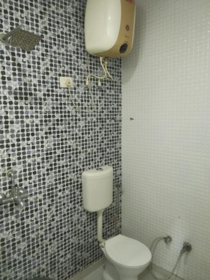 Negi'S Grand By Wb Hotels Kanpur Exterior photo